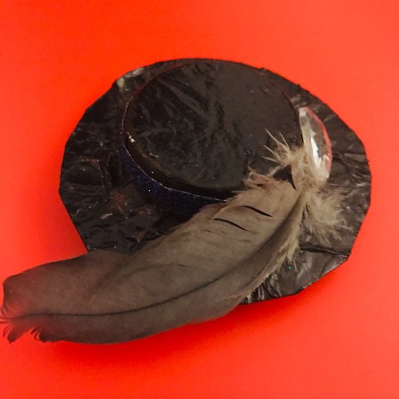 Fed Hat Pin/Brooch/Pendant - Picture 15 of 16